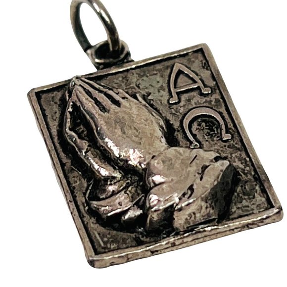Serenity Prayer Pendant Charm Vintage Creed Sterling Silver 925 Praying Hands - Picture 1 of 6